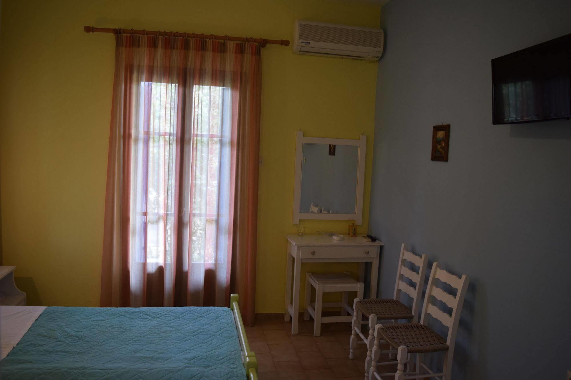 Rastoni Guest House Skopelos Extérieur photo