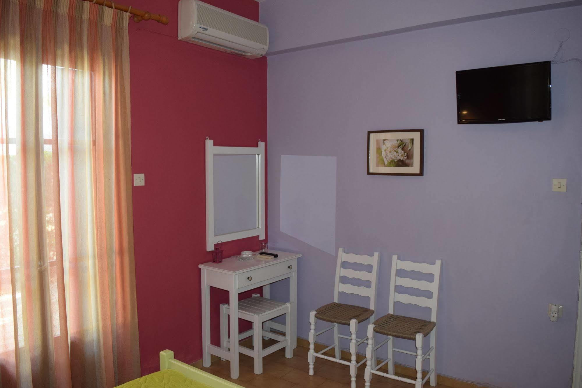 Rastoni Guest House Skopelos Extérieur photo